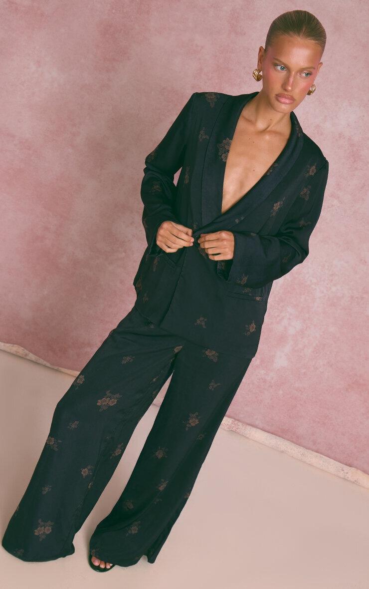 Pretty Little Thing Navy Ditsy Floral Satin Suit Jacket