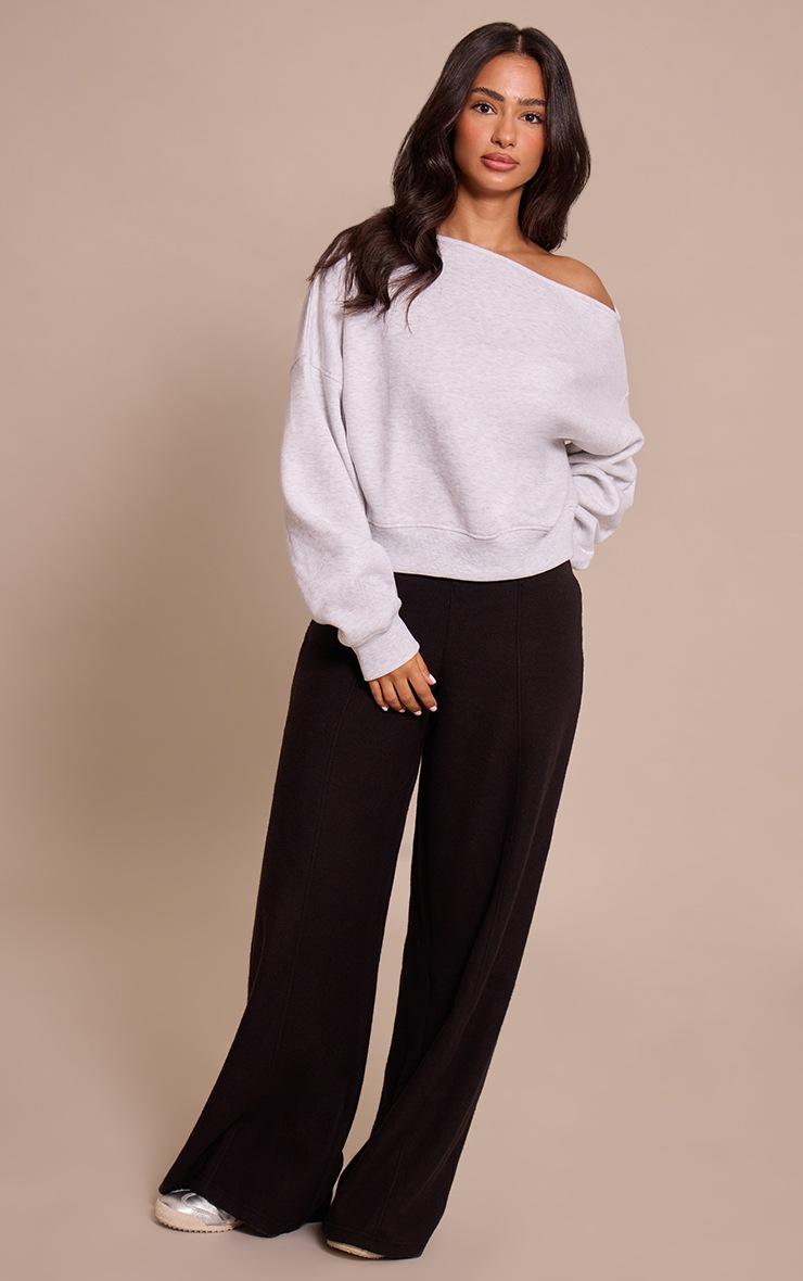 Pretty Little Thing Petite Ash Grey Oversized Off Shoulder Sweatshirt