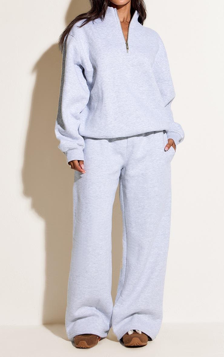 Pretty Little Thing Petite Ash Grey Straight Leg Sweatpants