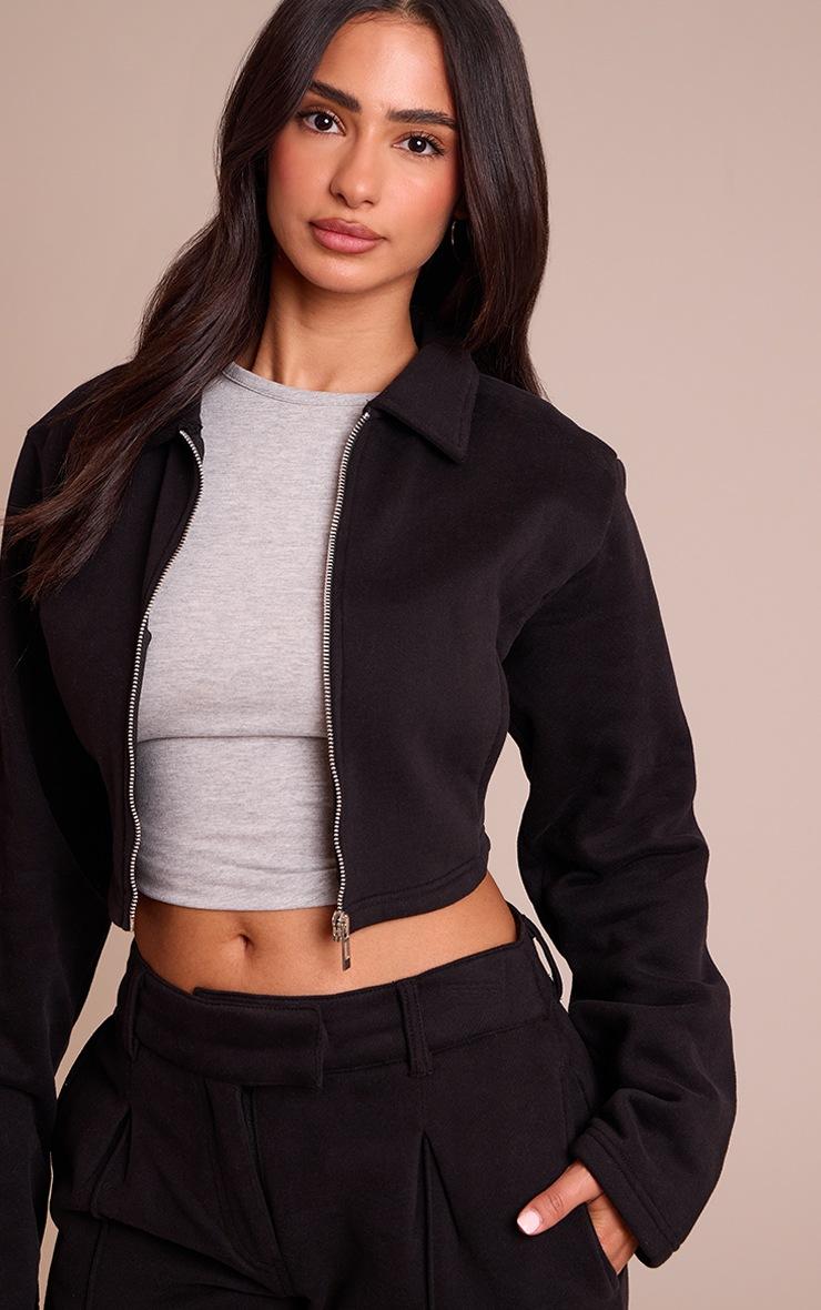 Pretty Little Thing Petite Black Cropped Zip Through Collared Sweatshirt