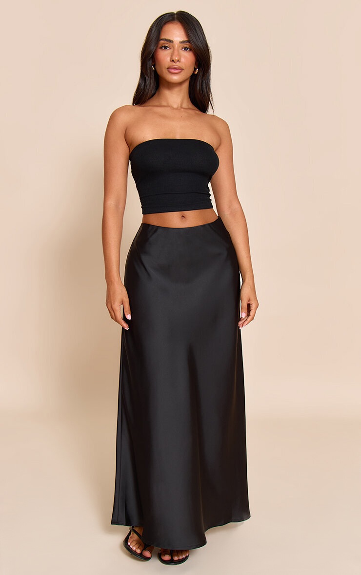 Pretty Little Thing Petite Black Satin Flowy Maxi Skirt