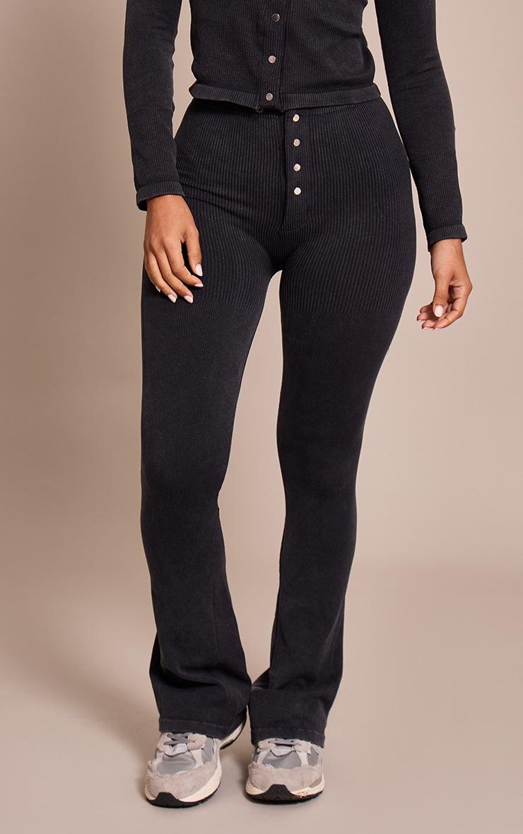 Pretty Little Thing Petite Charcoal Faded Snatched Rib Button Detail Flared Leggings