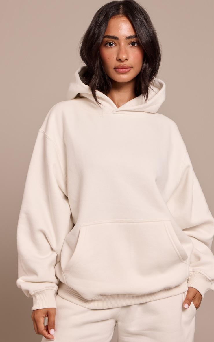 Pretty Little Thing Petite Cream Oversized Pull Over Hoodie