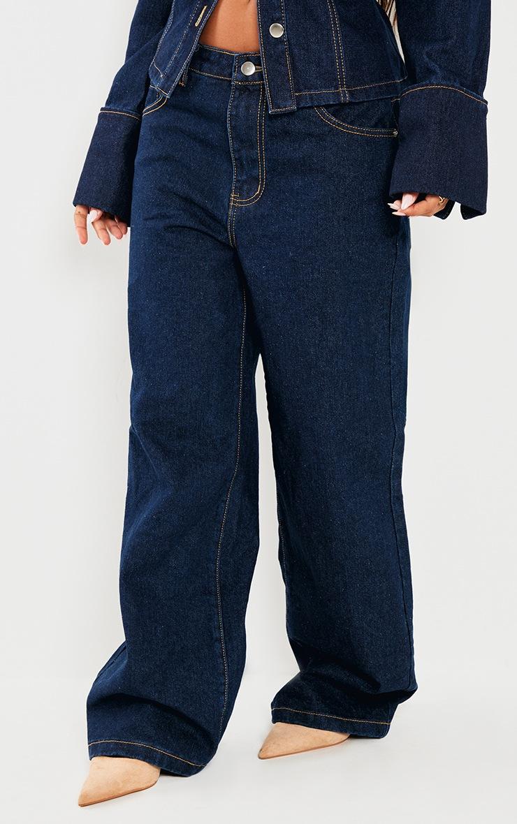 Pretty Little Thing Petite Indigo Blue Wash Straight Leg Mid Rise Jeans