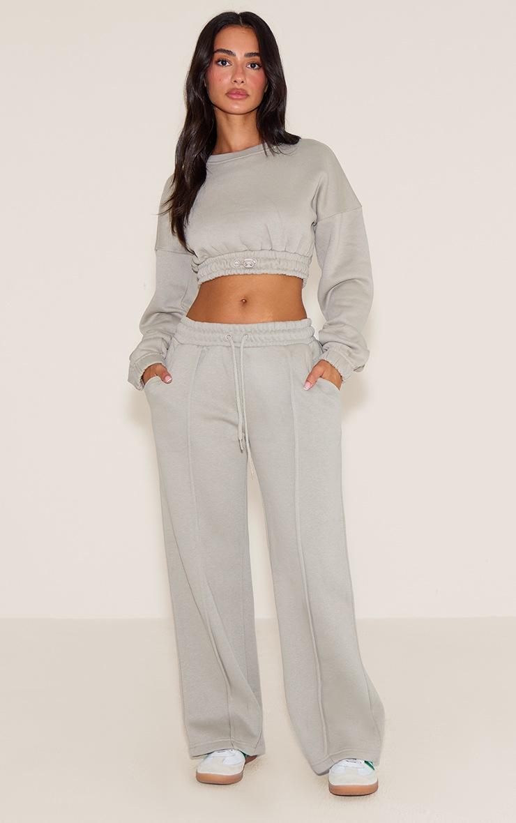 Pretty Little Thing Petite Moss Grey Wide Leg Seam Detailed Sweatpants Pretty Little Thing Petite Moss Grey Wide Leg Seam Detailed Sweatpants