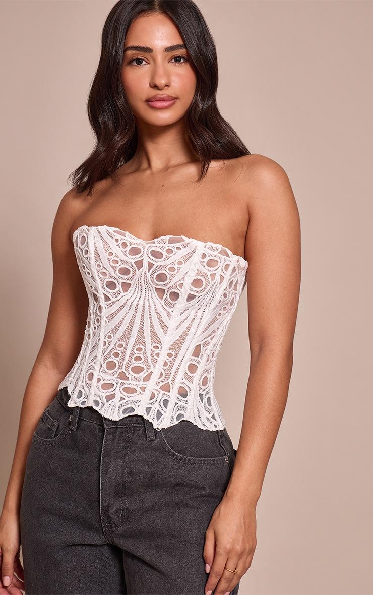 Pretty Little Thing Petite White Textured Sheer Floral Lace Corset