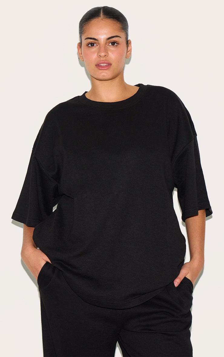 Pretty Little Thing Plus Black Jersey Oversized T-shirt