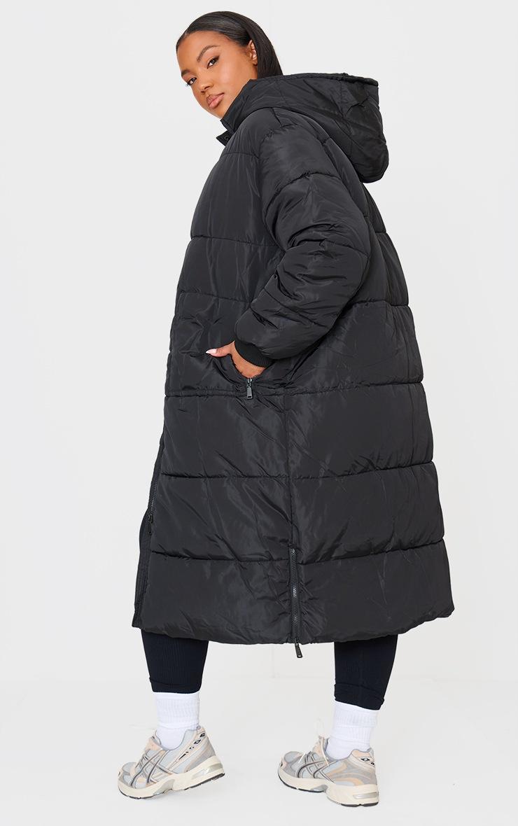 Pretty Little Thing Plus Black Maxi Contrast Hooded Puffer Jacket