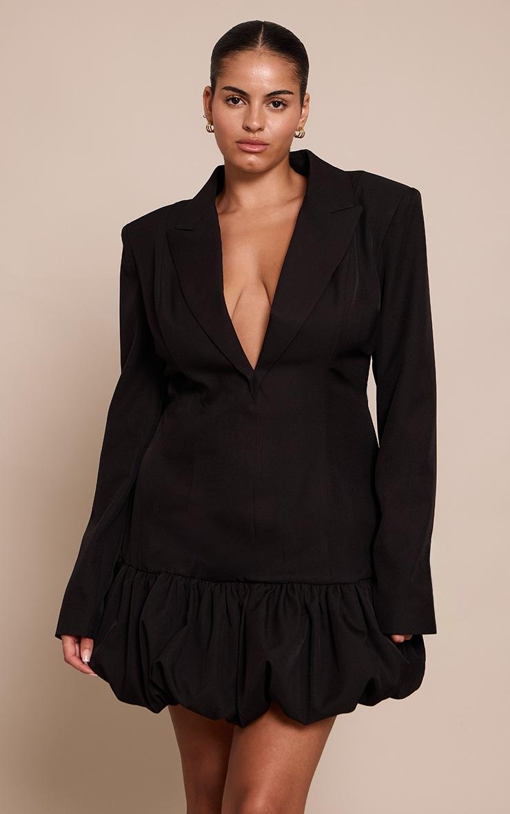 Pretty Little Thing Plus Black Plunge Puff Hem Blazer Dress