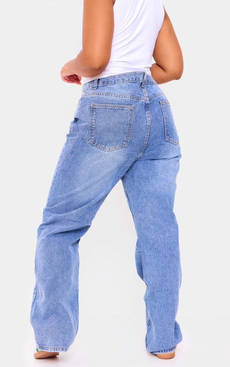 Pretty Little Thing Plus Light Blue Wash Open Knee Long Leg Straight Leg Jeans