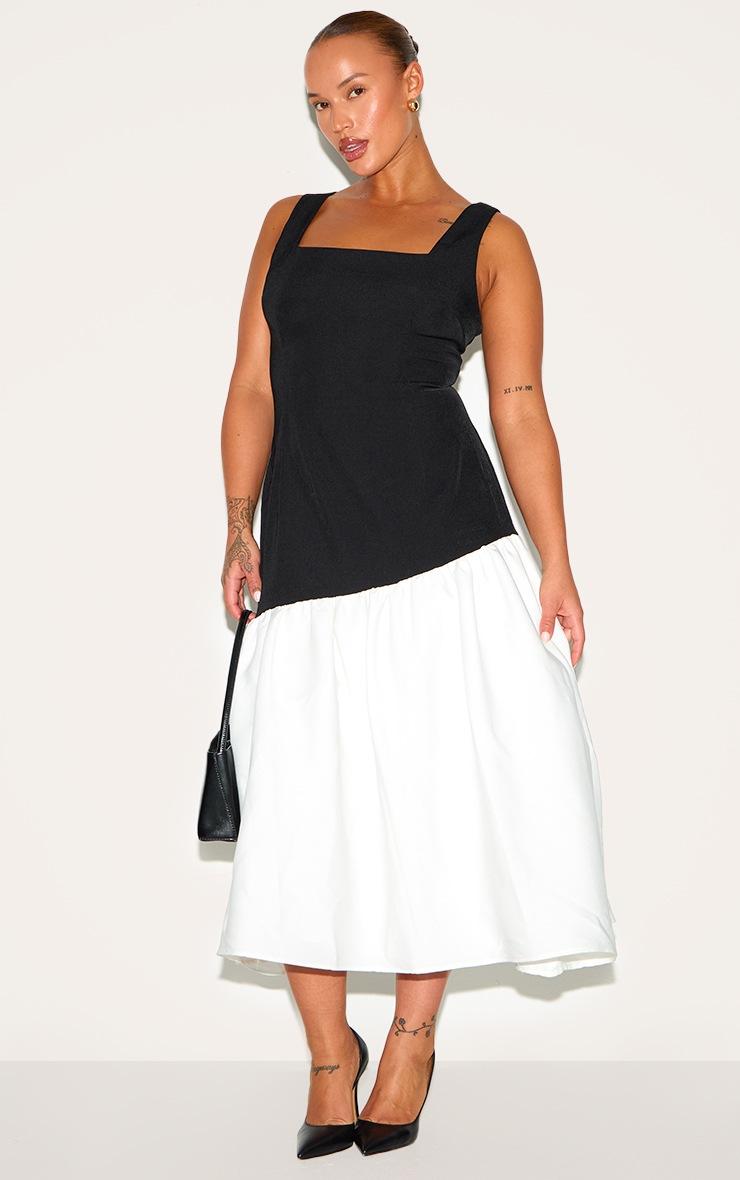 Pretty Little Thing Plus Monochrome Contrast Pleated Hem Square Neck Midaxi Dress