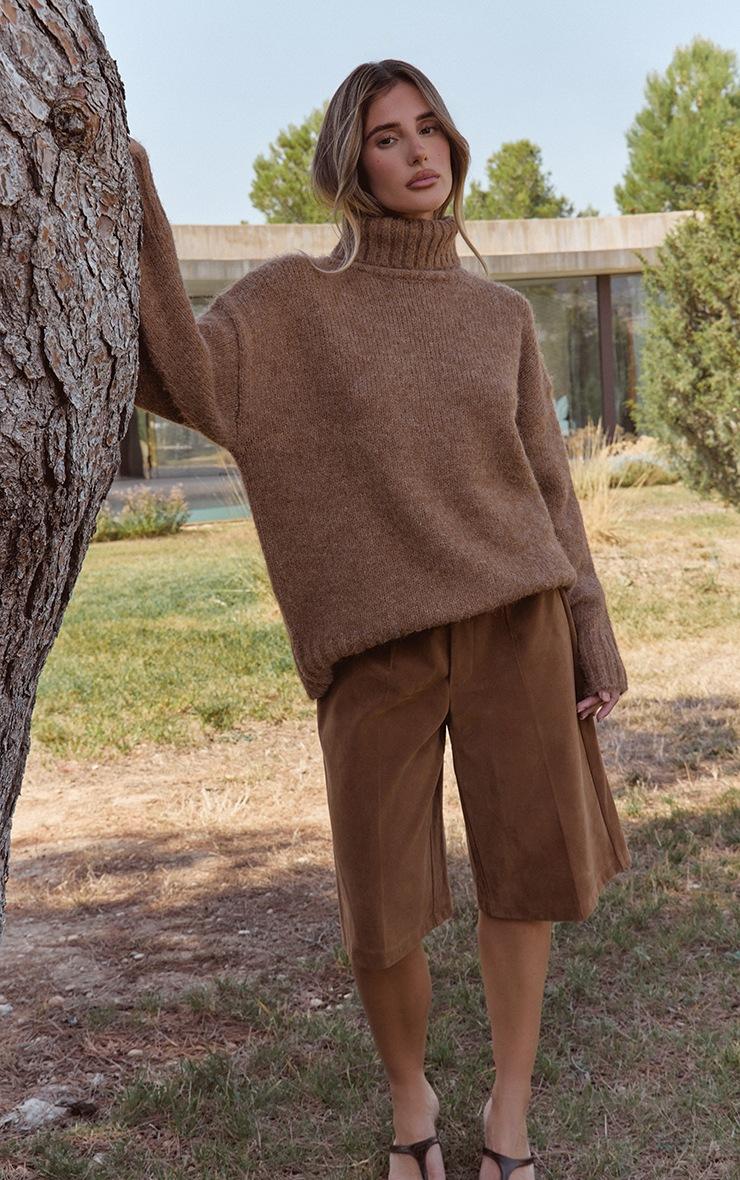 Pretty Little Thing Camel Faux Suede Jorts