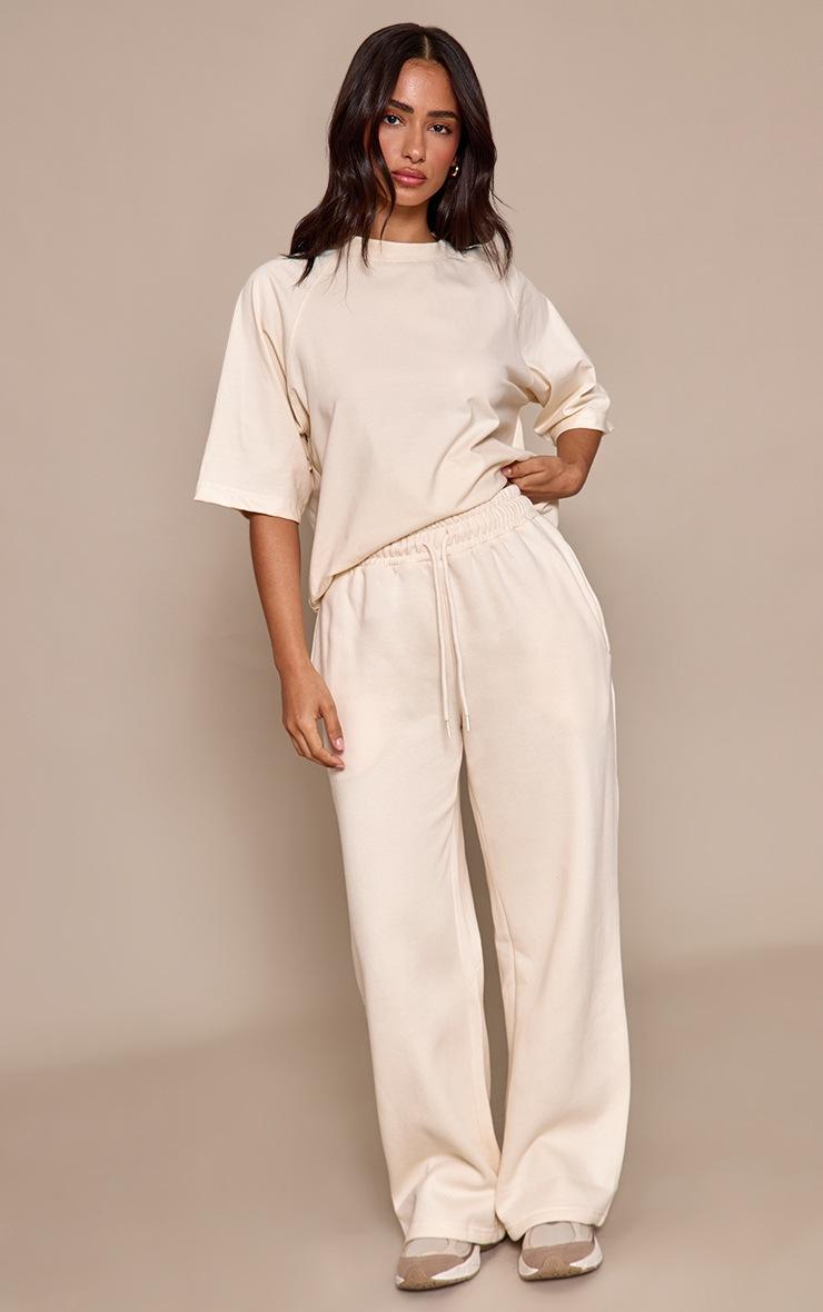 Pretty Little Thing Petite Cream Oversized T-shirt