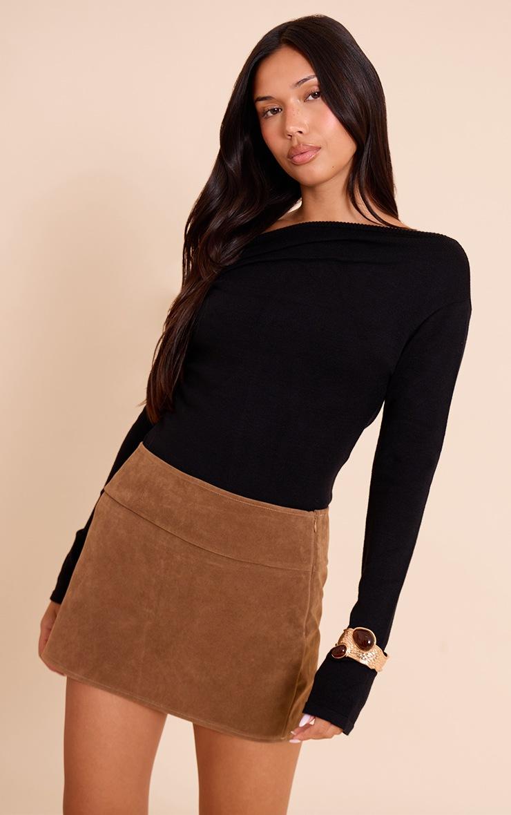 Pretty Little Thing Wine Faux Suede Mini Skirt