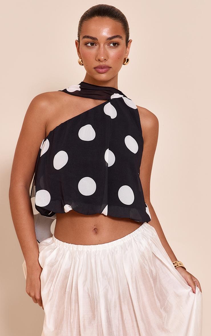 Pretty Little Thing Women's Clothing