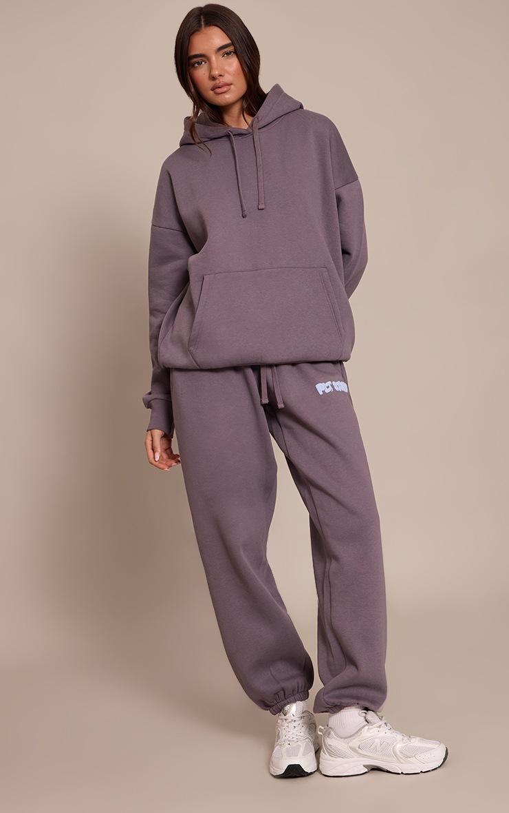 Pretty Little Thing Women's Clothing