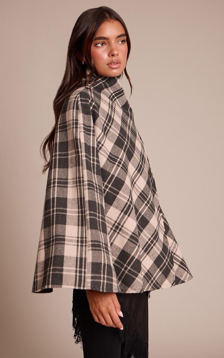 Pretty Little Thing Women's Clothing
