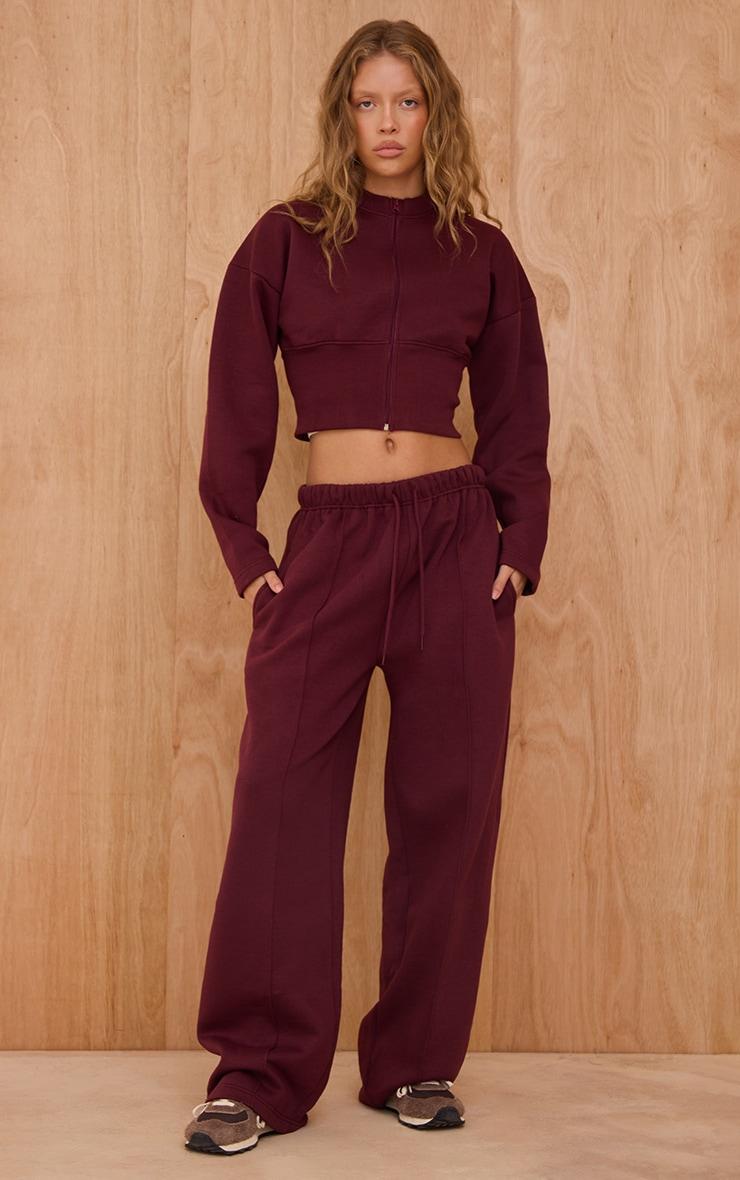 Pretty Little Thing Women's Clothing