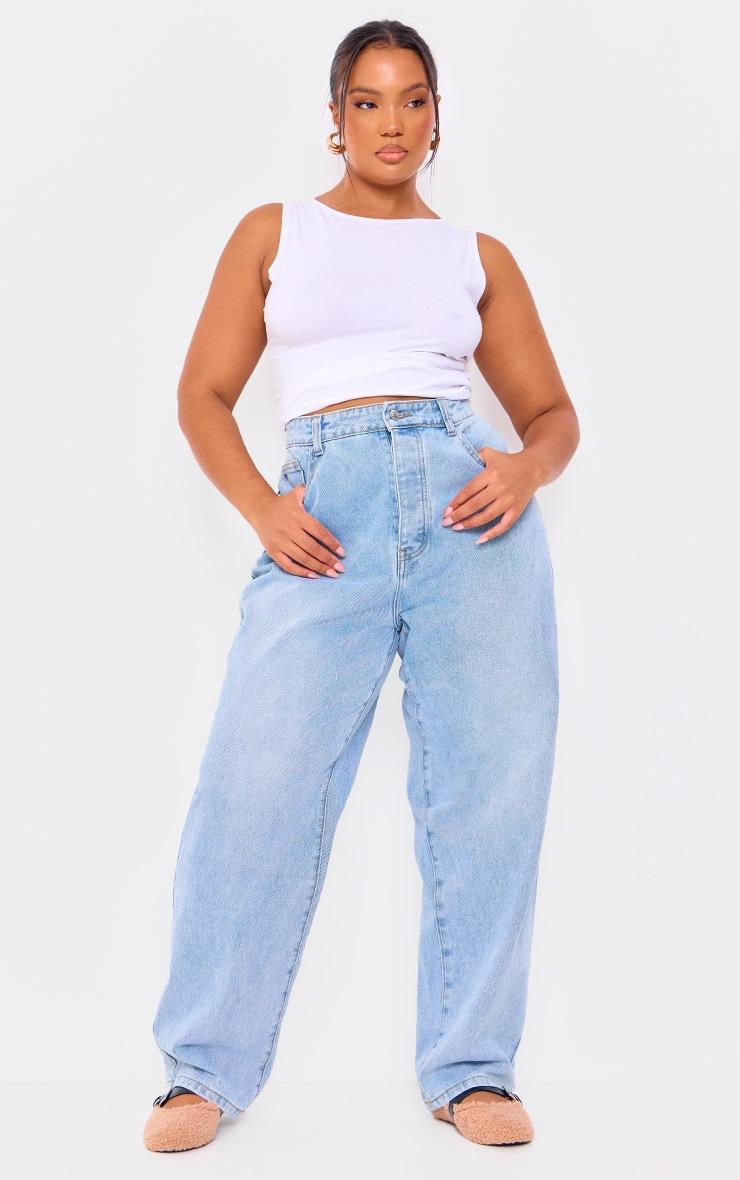 Pretty Little Thing PRETTYLITTLETHING Plus Light Blue Wash Boyfriend Jeans