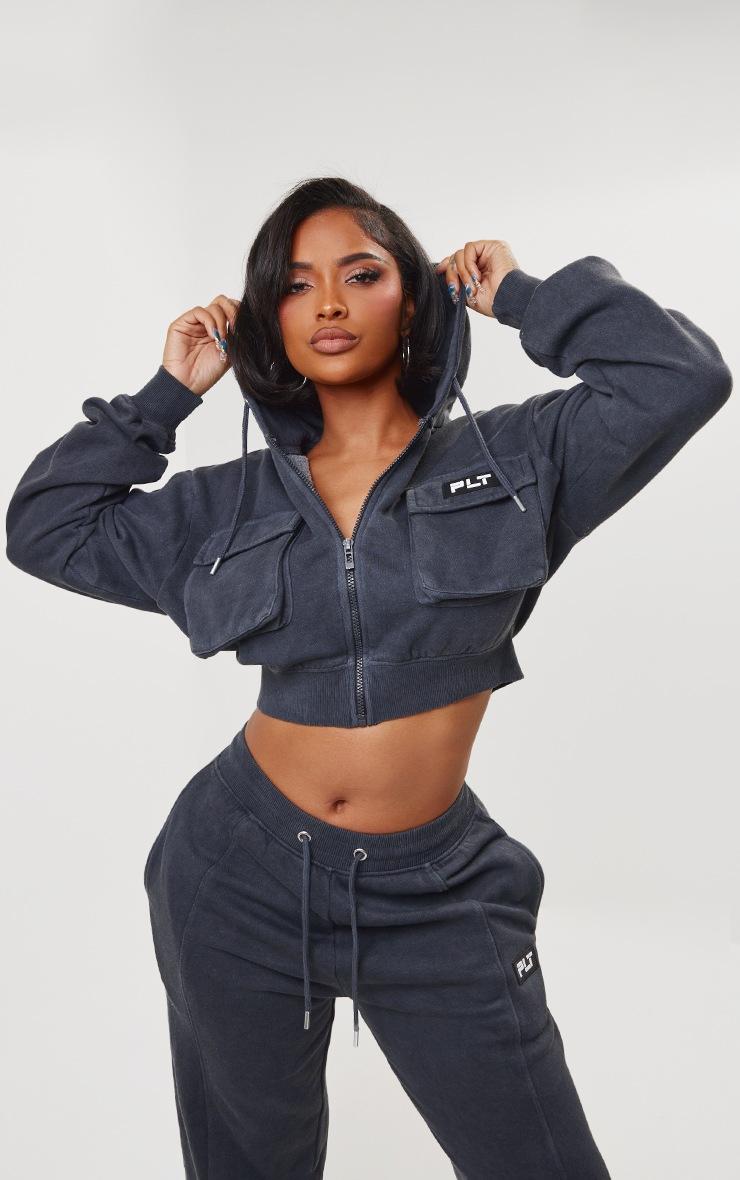 Pretty Little Thing PRETTYLITTLETHING Shape Washed Charcoal Cargo Cropped Hoodie
