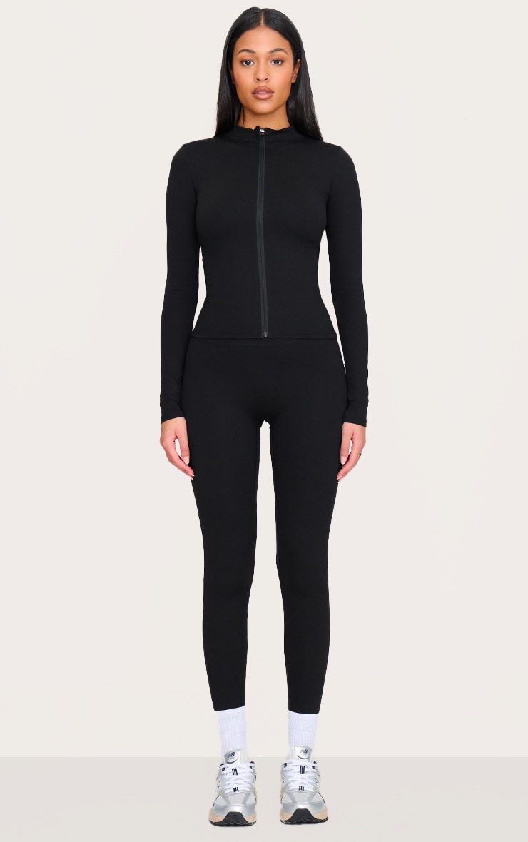 Pretty Little Thing Tall Black Basic Sculpt Zip Jacket