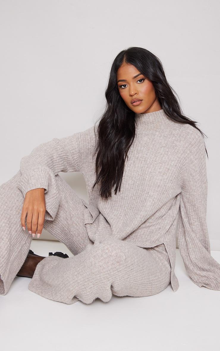 Pretty Little Thing Tall Light Brown Luxe Rib Knit Oversized Sweater
