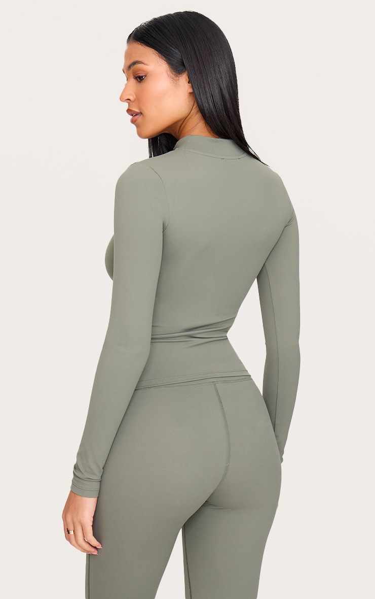 Pretty Little Thing Tall Olive Basic Sculpt Zip Jacket