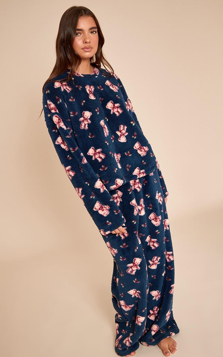 Pretty Little Thing Teddy Print Fleece Sweatshirt Pajama Set