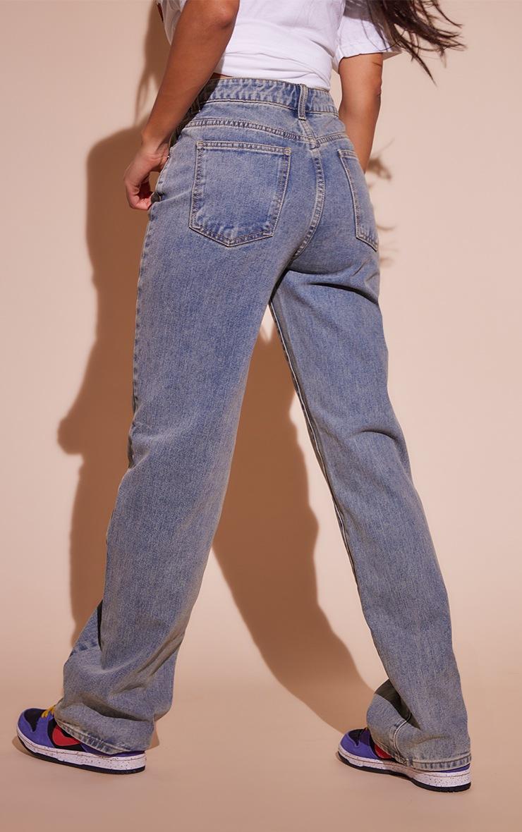 Pretty Little Thing Vintage Mid Wash Straight Leg Jeans