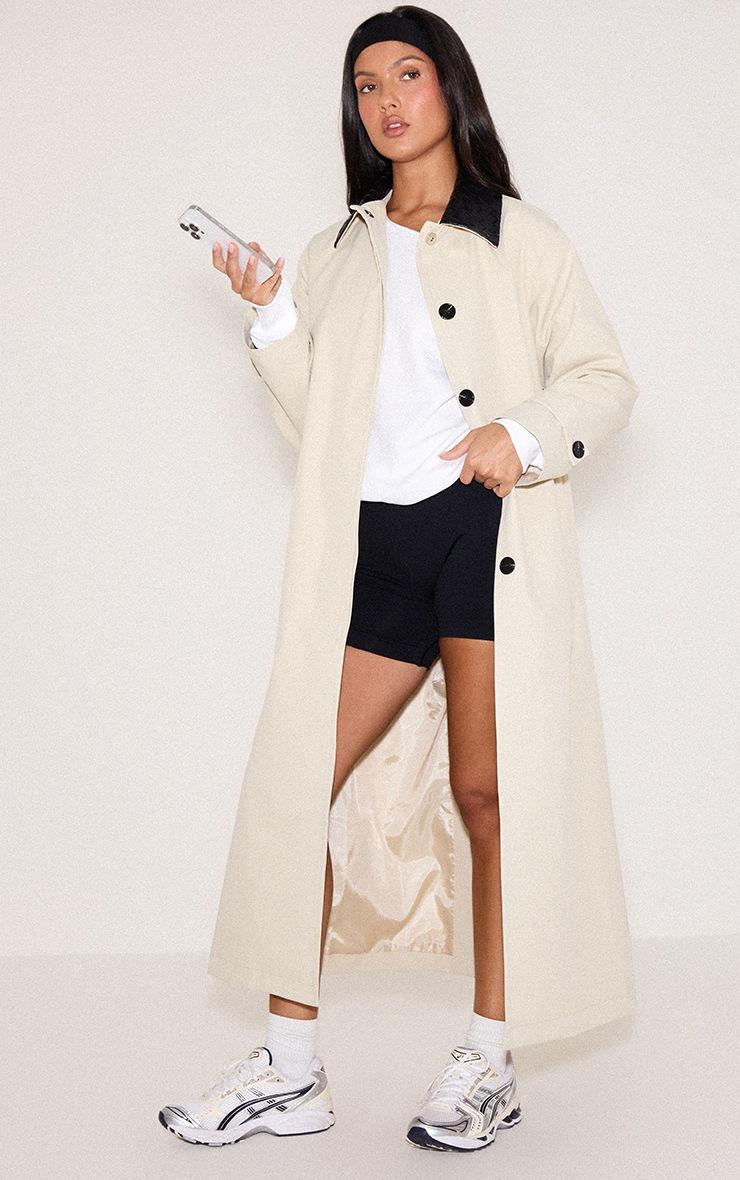 Pretty Little Thing White Oversized Off Shoulder Sweatshirt