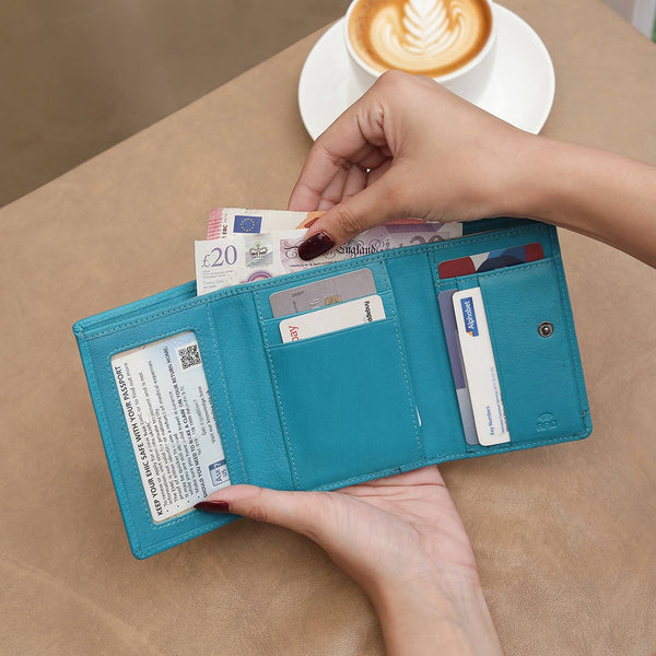 Primehide Velura Clip Frame Trifold Purse