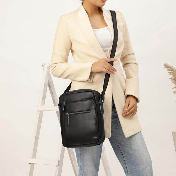 Primehide Waxy Leather Messenger Bag With Organiser & Tablet Pocket Frankie Chester