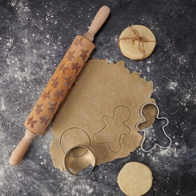 Primitives By Kathy Gingerbread Men Large Wooden Rolling Pin
