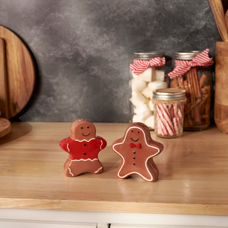 Primitives By Kathy Gingerbread Salt And Pepper Shakers