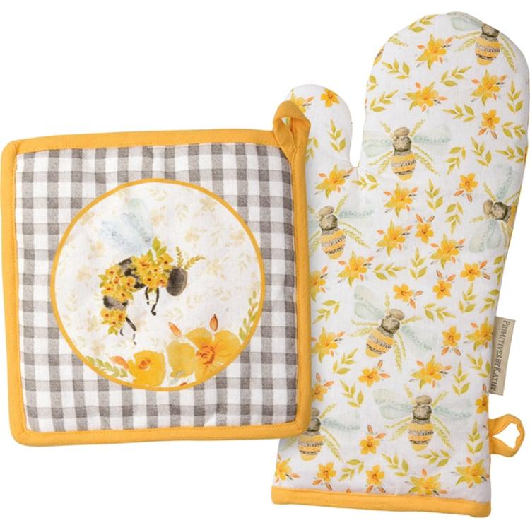 primitives by kathy Floral Bees Kitchen Set
