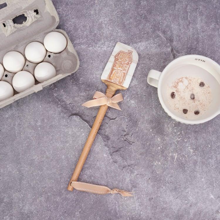 Primitives By Kathy Gingerbread House Spatula