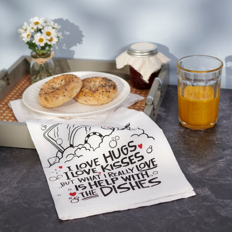 Primitives By Kathy I Love Hugs Kitchen Towel