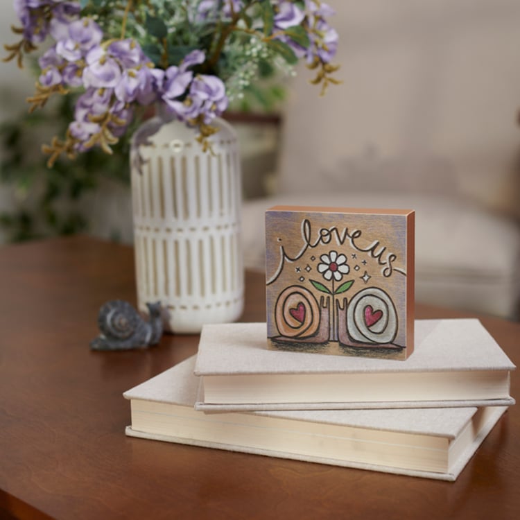 Primitives By Kathy I Love Us Block Sign