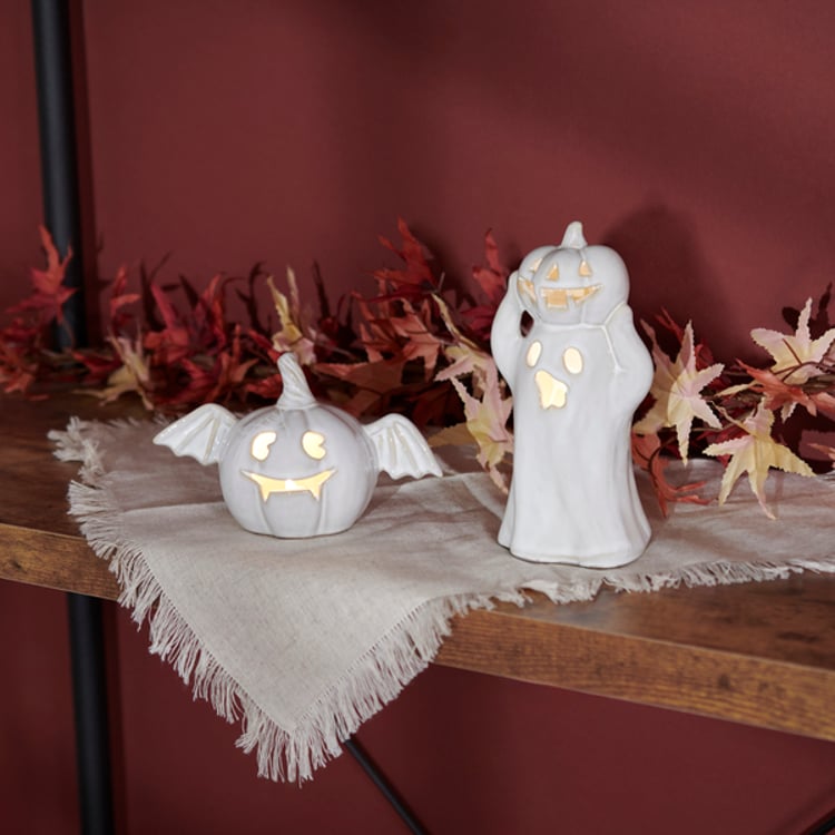Primitives By Kathy Lighted Pumpkin Bat Figurine