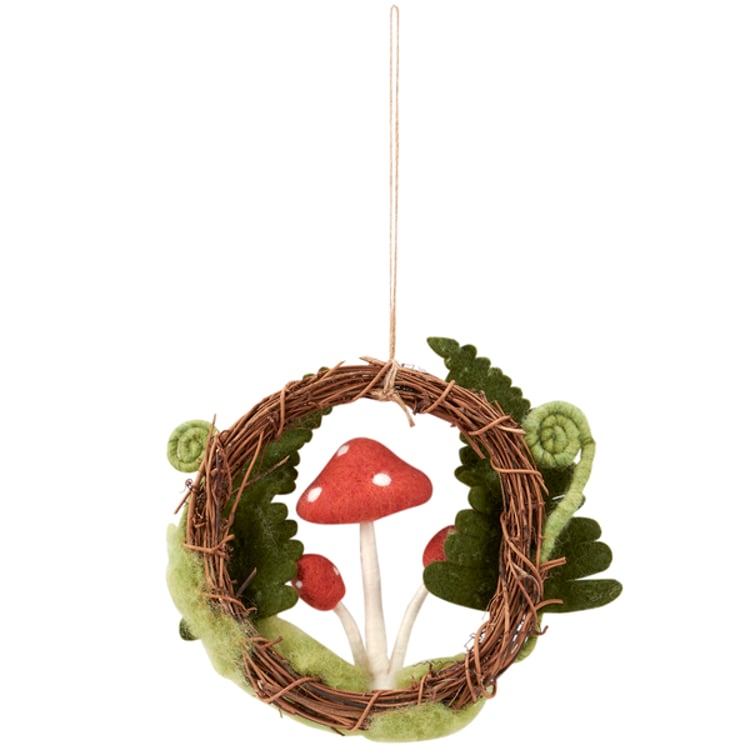 Primitives By Kathy Mushroom Fern Wreath Critter
