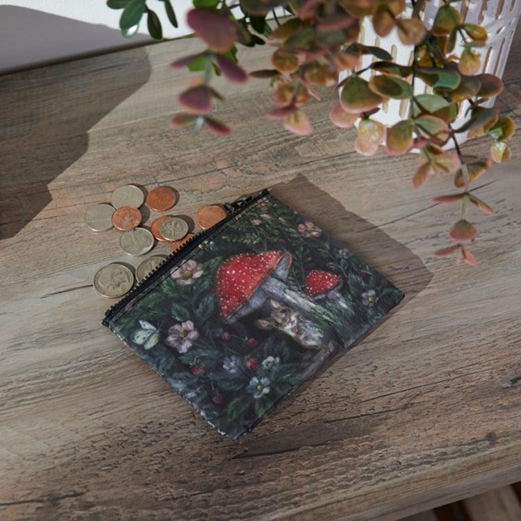 Primitives By Kathy Woodland Mouse Zipper Wallet