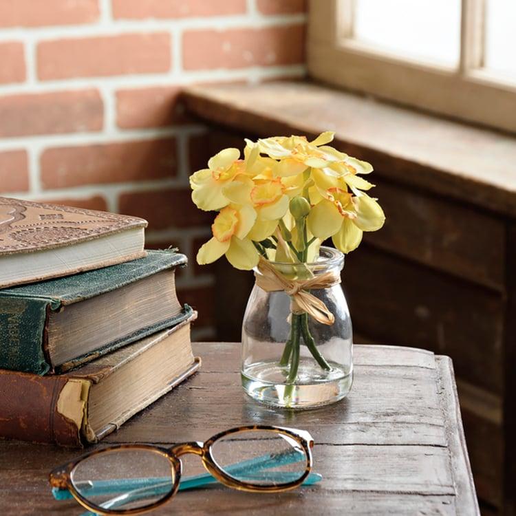 Primitives By Kathy Yellow Narcissus Vase