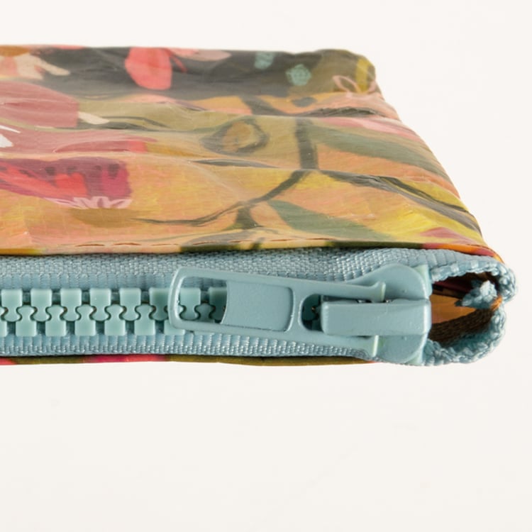 Primitives By Kathy She Believed She Could So She Did Zipper Pouch