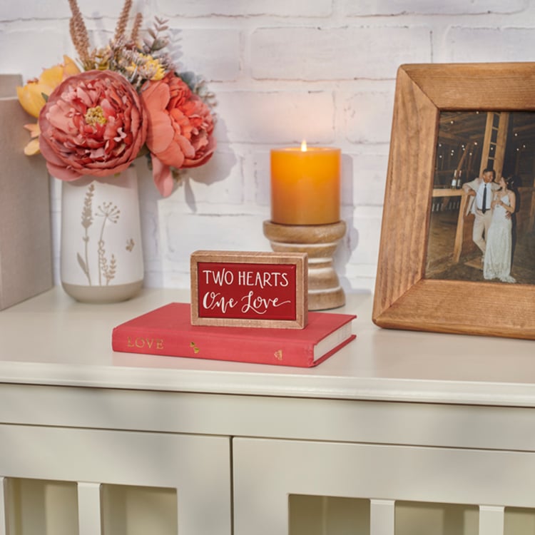Primitives By Kathy Two Hearts One Love Box Sign Mini