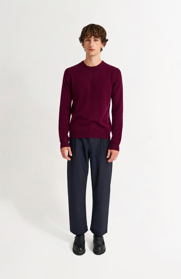 Pringle Of Scotland Men's Classic Round Neck Cashmere Jumper In Burgundy