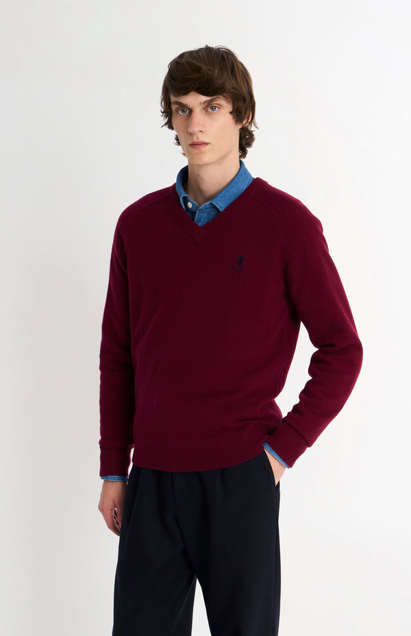 pringle of scotland Men's Classic V-neck Supersoft Lambswool Jumper In Burgundy