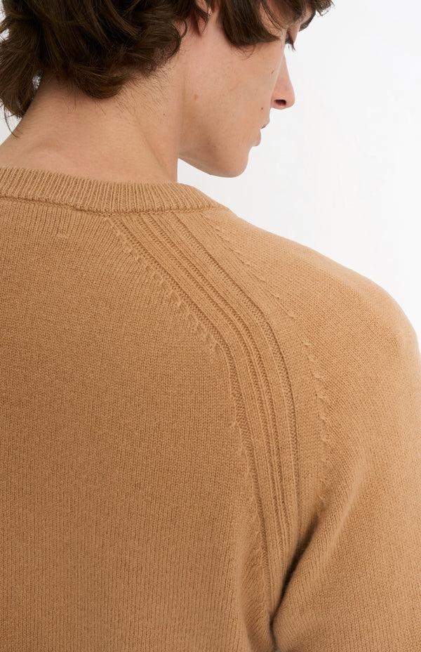 Pringle Of Scotland Men's Classic V-neck Supersoft Lambswool Jumper In Camel