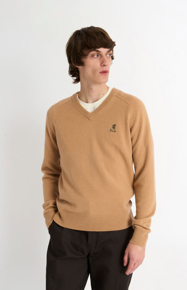 pringle of scotland Men's Classic V-neck Supersoft Lambswool Jumper In Camel
