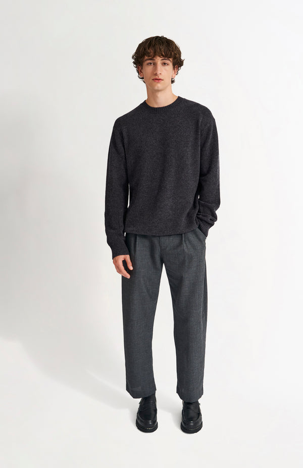 Pringle Of Scotland Men's Round Neck Cashmere Jumper In Charcoal