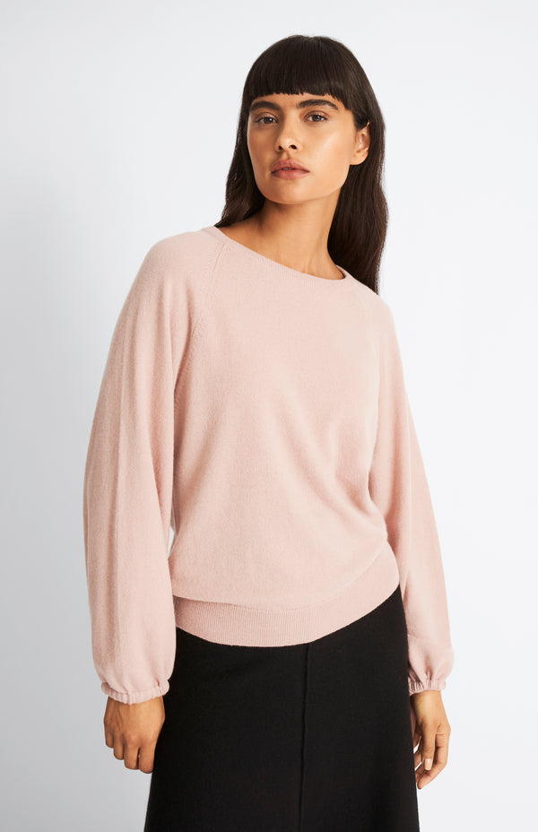 Pringle Of Scotland Women's Lightweight Round Neck Cashmere Jumper In Dusty Pink